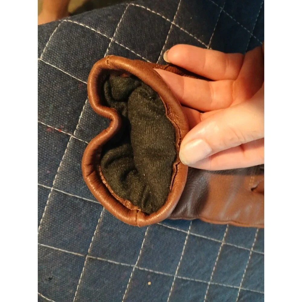 Women's black leather gloves size